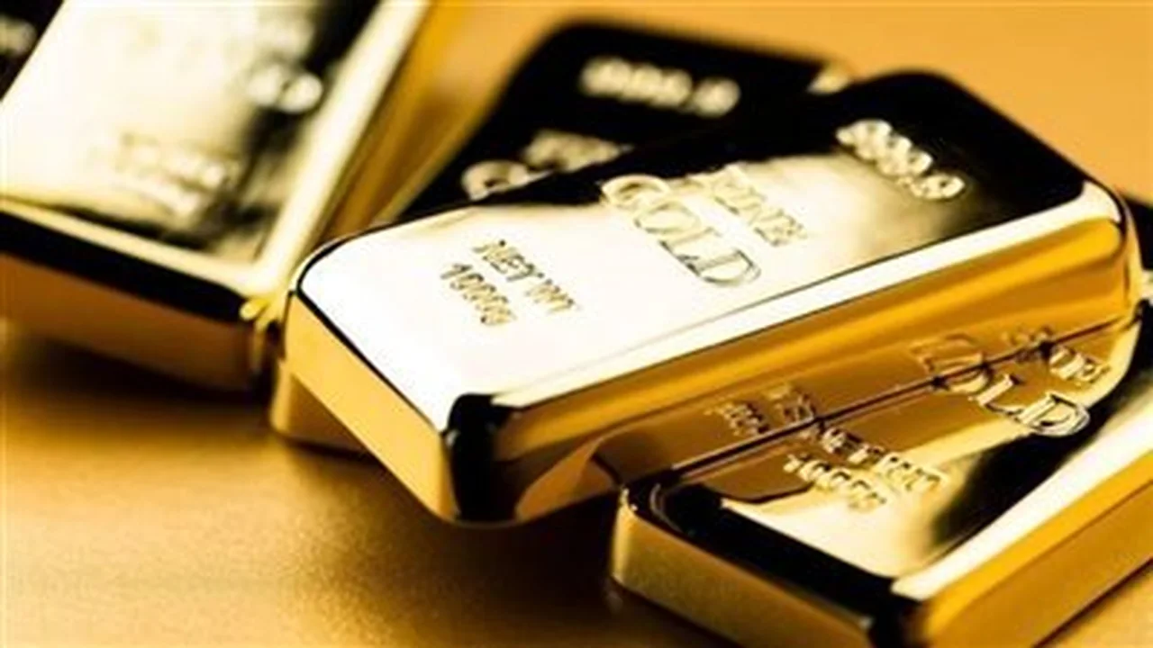 تراجع سعر الذهب في مصر متأثراً بهبوط مفاجئ في قيمة الجنيه الذهب المحلي